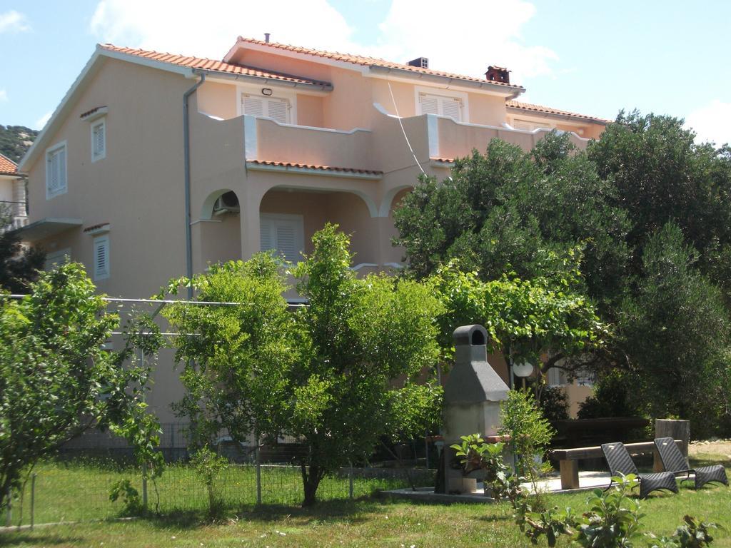 Apartments Marijana Rab Town Habitación foto